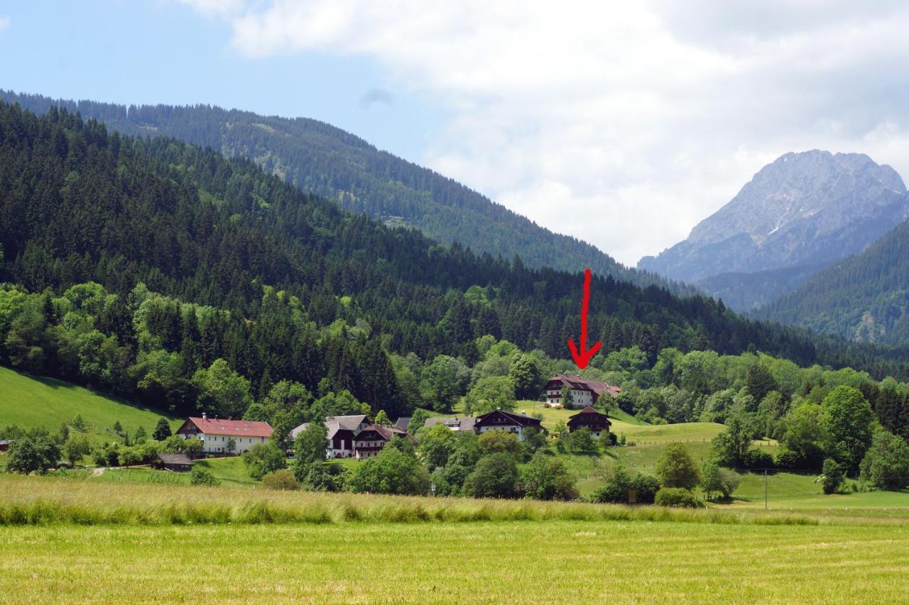 Ferienhaus Enzi Weissbriach Exteriör bild
